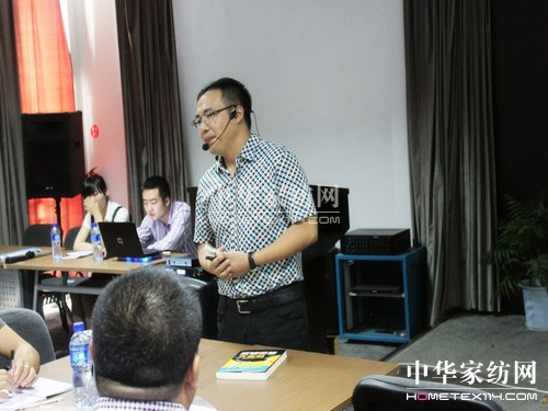 PʢռI(lng)Ј(chng)ȺӢA(yng)