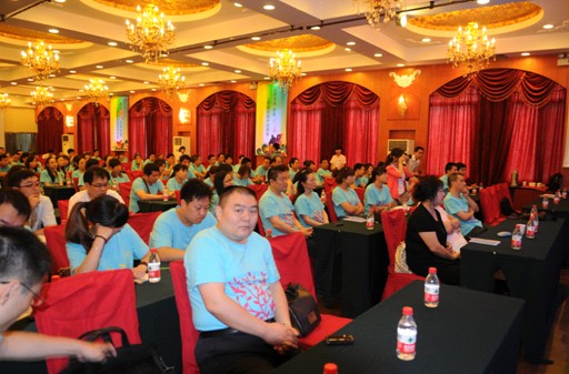 {Ҽ2012ﶬӆ؛(hu )AM(mn)Y