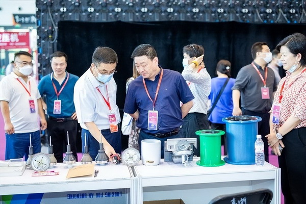 聚力向新載譽(yù)滿(mǎn)滿(mǎn)第四屆中國紡織新材料展圓滿(mǎn)閉幕